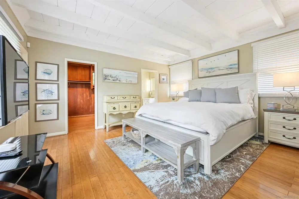 8260 Paseo Del Ocaso La Jolla, CA 92037