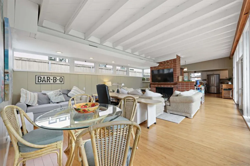 8260 Paseo Del Ocaso La Jolla, CA 92037