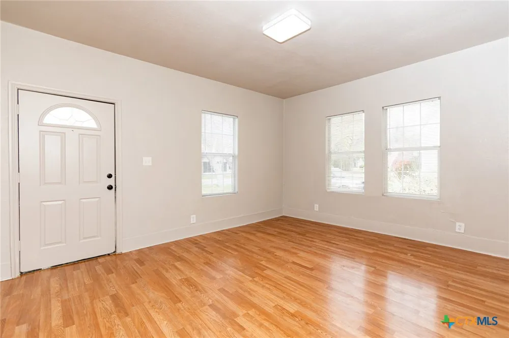 905 9th Street Temple, TX 76501