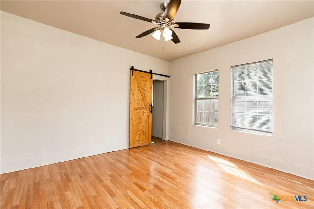 905 9th Street Temple, TX 76501