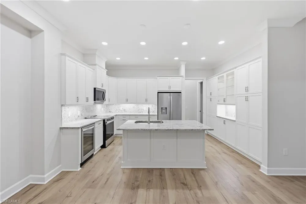 8964 Calypso Court Naples, FL 34112