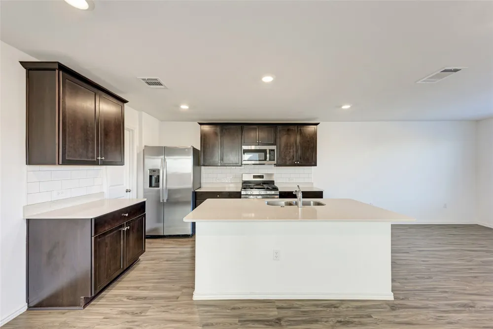 12112 Scarlet Sleeve Way Del Valle, TX 78617