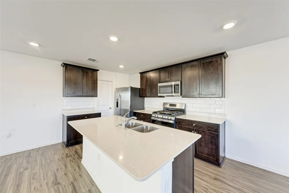 12112 Scarlet Sleeve Way Del Valle, TX 78617