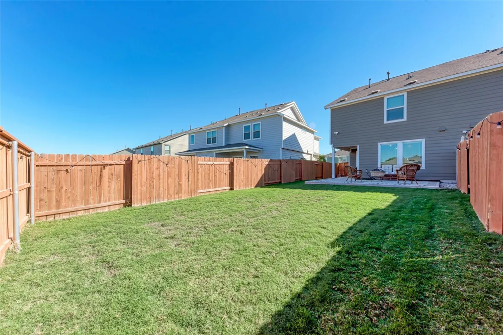 12112 Scarlet Sleeve Way Del Valle, TX 78617