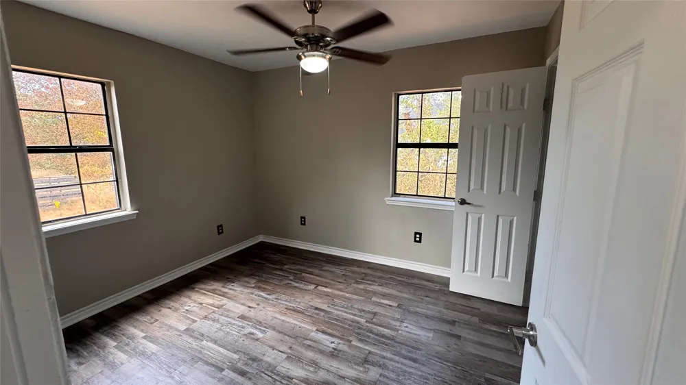 1229 Seminole Drive Dallas, TX 75217