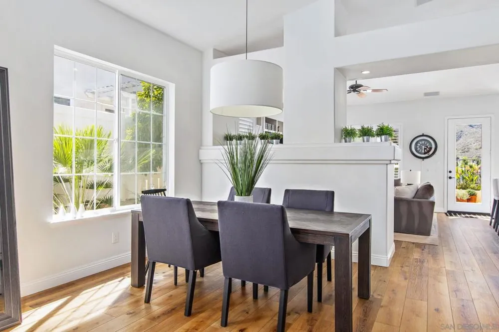 3171 Ferncreek Ln Escondido, CA 92027