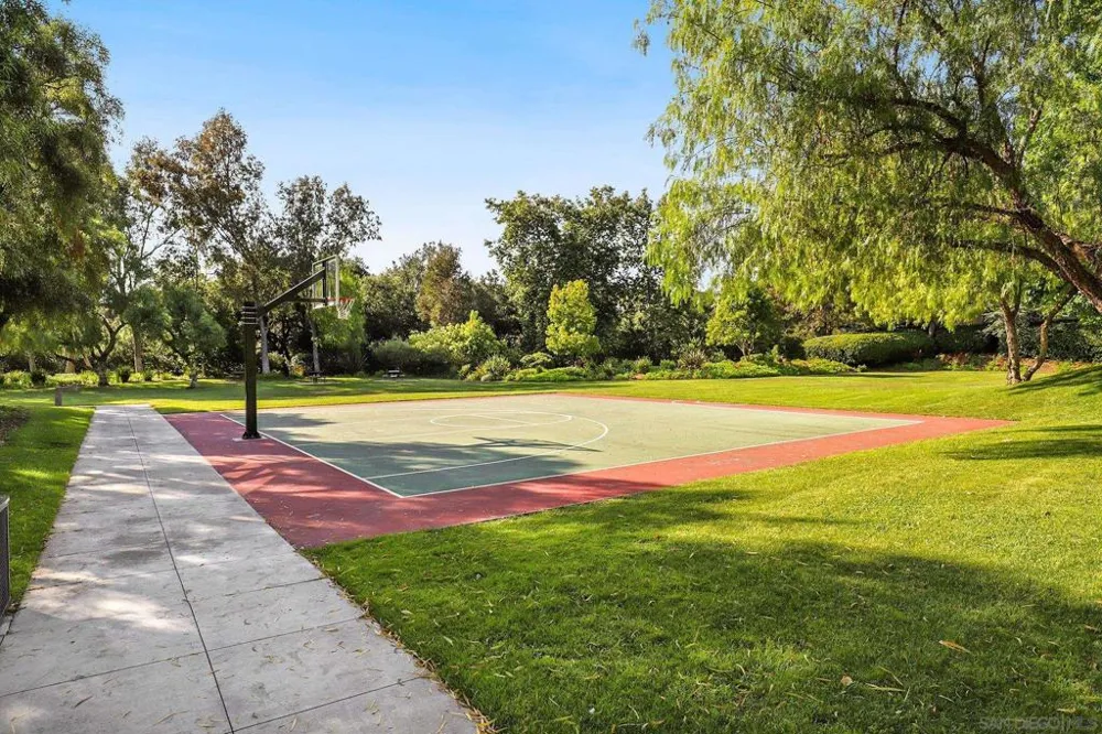 3171 Ferncreek Ln Escondido, CA 92027