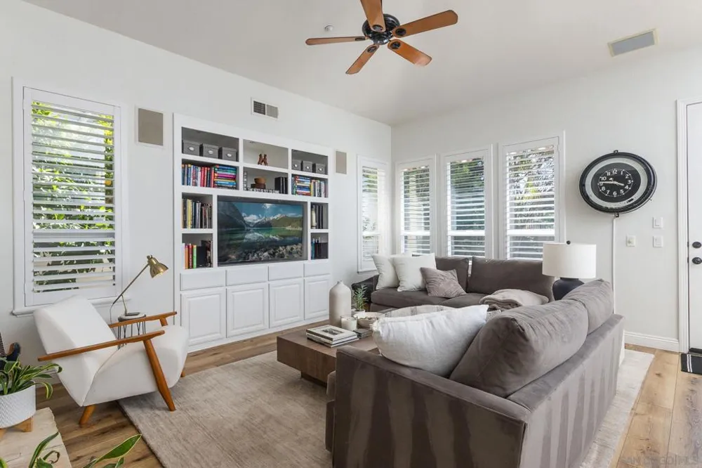 3171 Ferncreek Ln Escondido, CA 92027