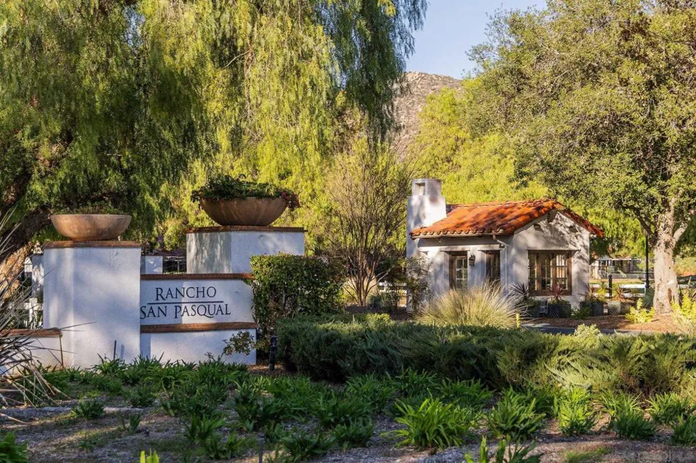 3171 Ferncreek Ln Escondido, CA 92027
