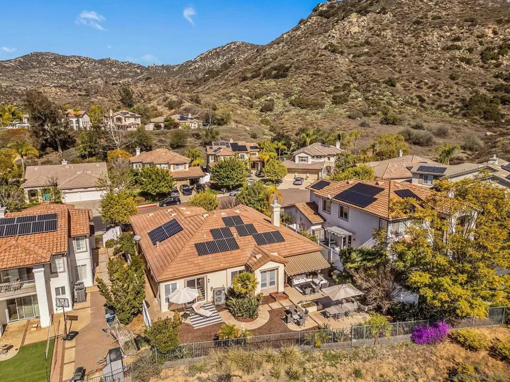 3171 Ferncreek Ln Escondido, CA 92027