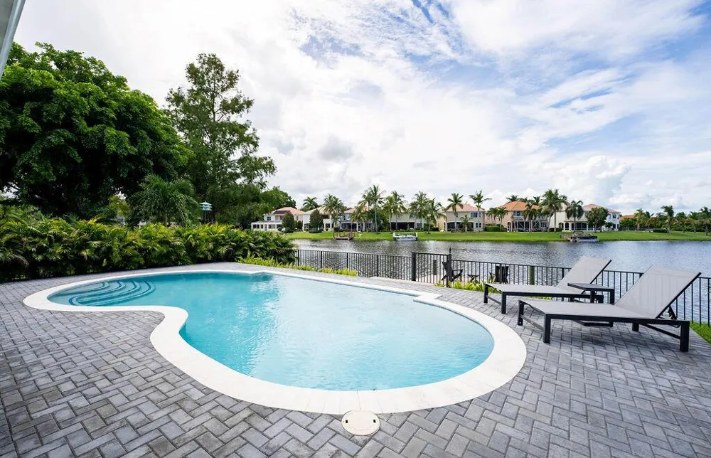 12657 White Coral Drive Wellington, FL 33414