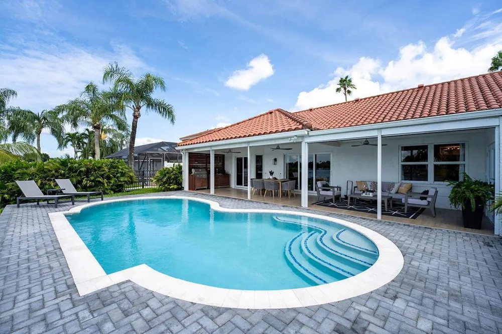 12657 White Coral Drive Wellington, FL 33414