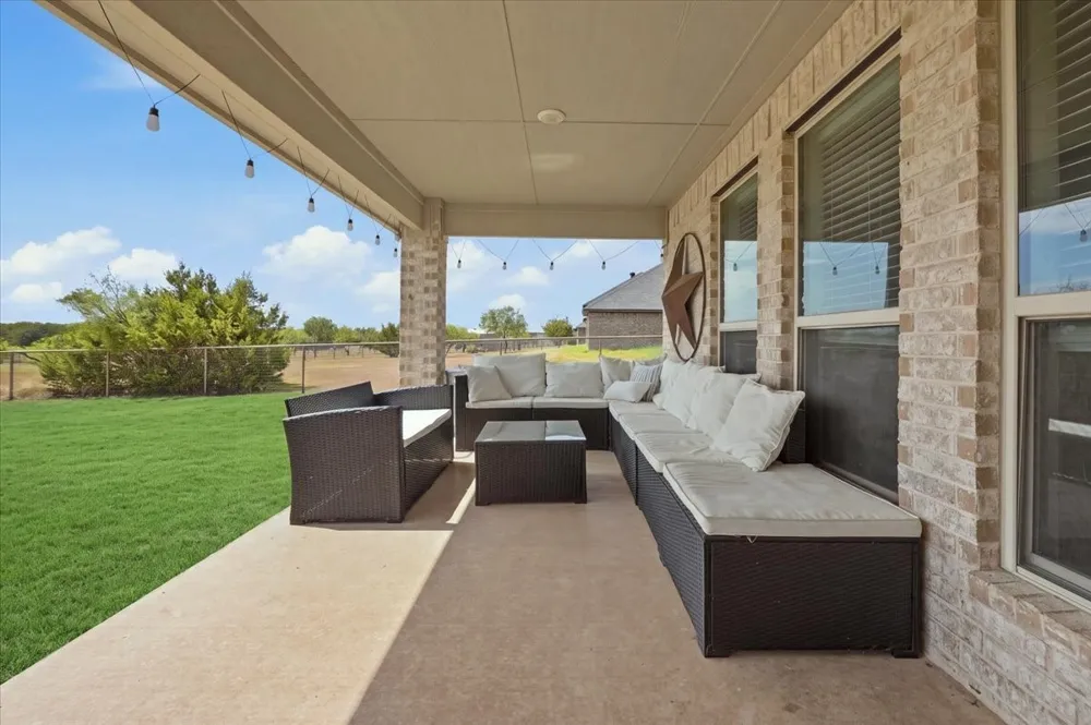 122 Post Oak Way Weatherford, TX 76087