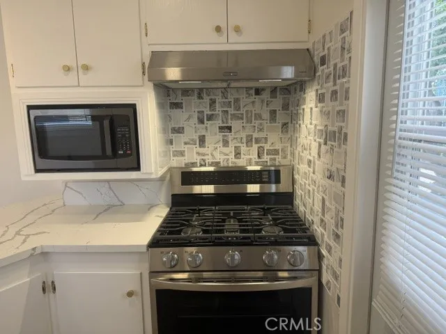 1748 Sutter Avenue Simi Valley, CA 93065