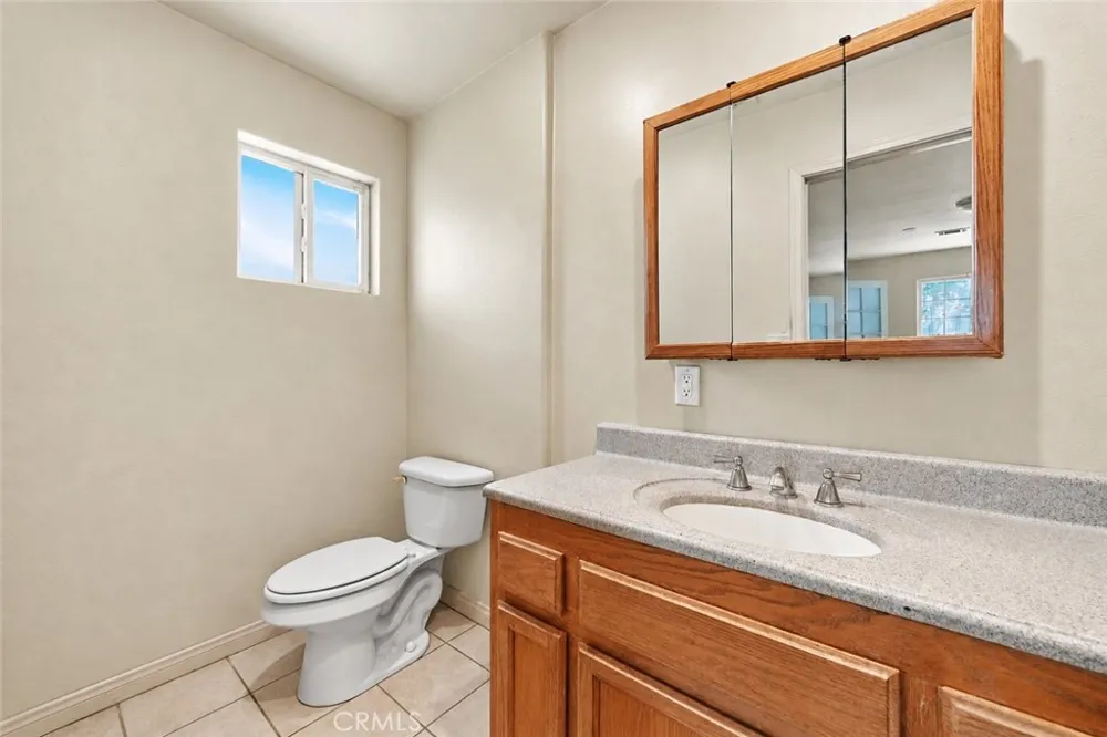 622 Irene Bakersfield, CA 93305