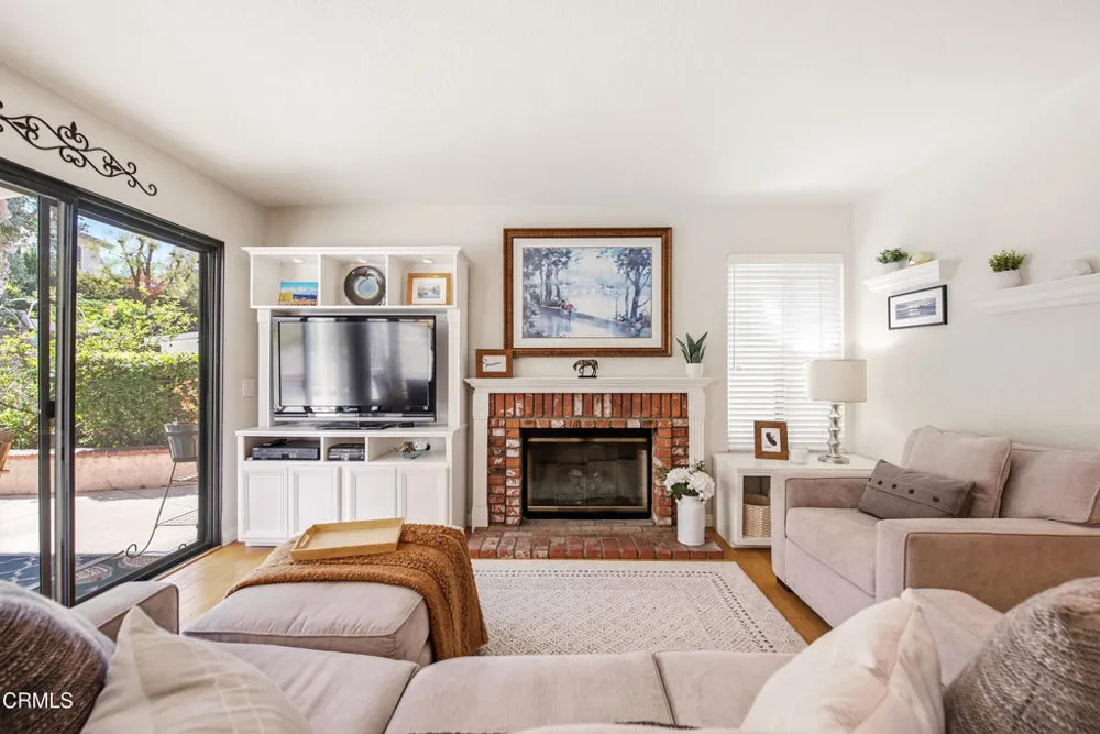 13198 Sleepy Wind Street Moorpark, CA 93021
