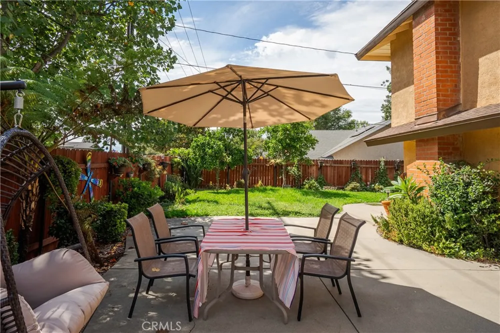 403 Shaftesbury San Dimas, CA 91773