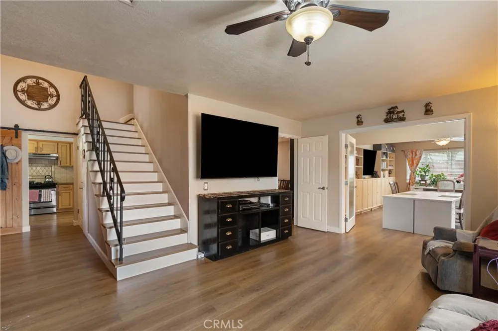 403 Shaftesbury San Dimas, CA 91773