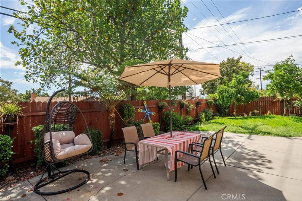 403 Shaftesbury San Dimas, CA 91773