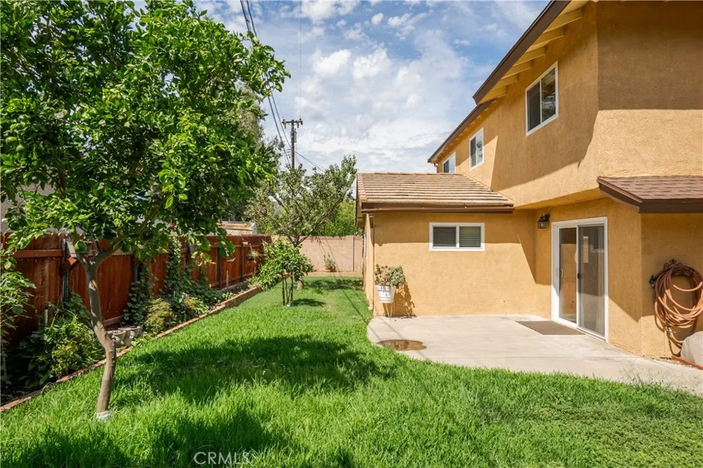 403 Shaftesbury San Dimas, CA 91773