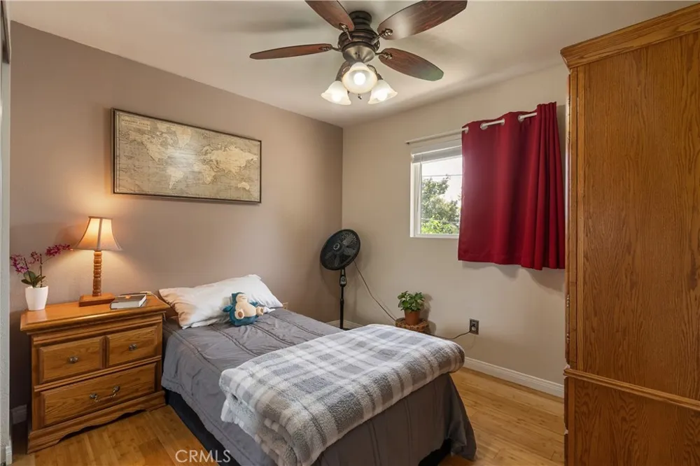 403 Shaftesbury San Dimas, CA 91773