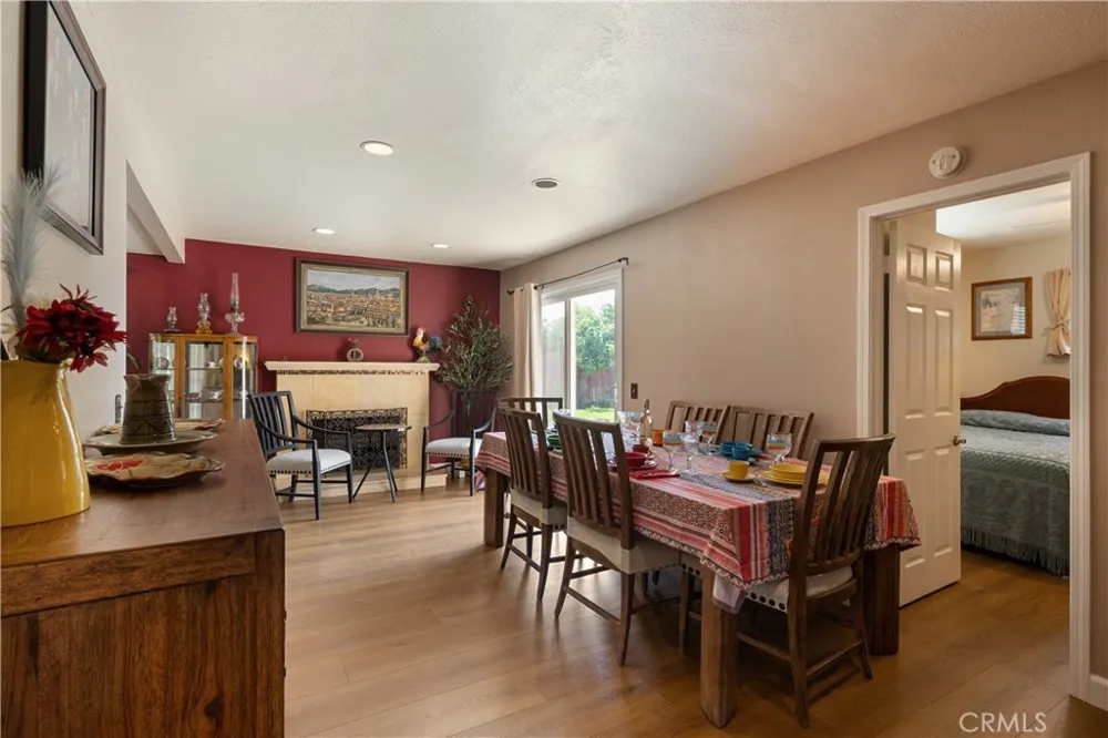 403 Shaftesbury San Dimas, CA 91773