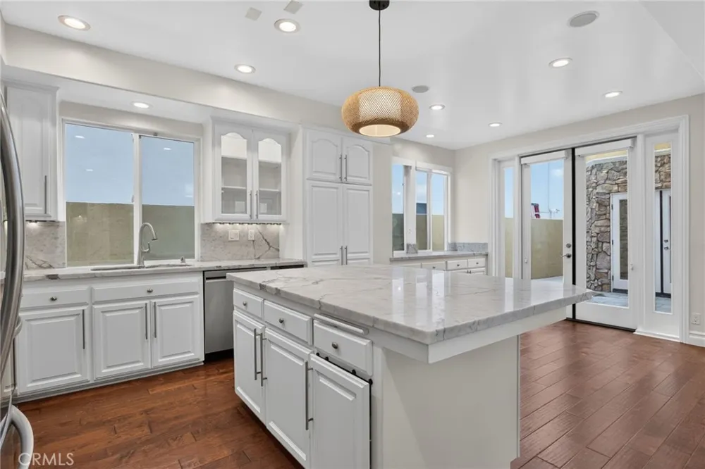 207 18th Street Huntington Beach, CA 92648