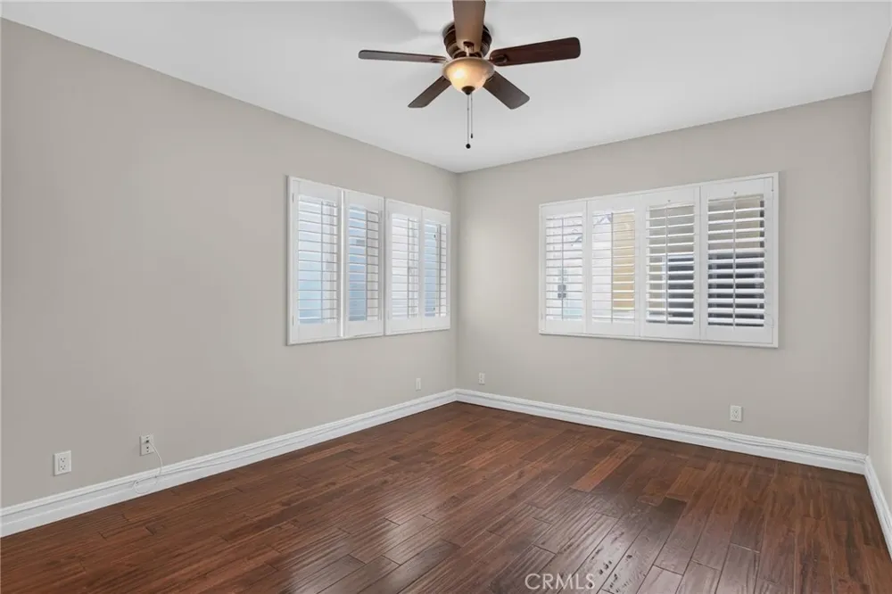 207 18th Street Huntington Beach, CA 92648