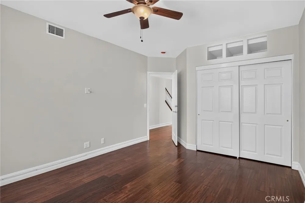 207 18th Street Huntington Beach, CA 92648
