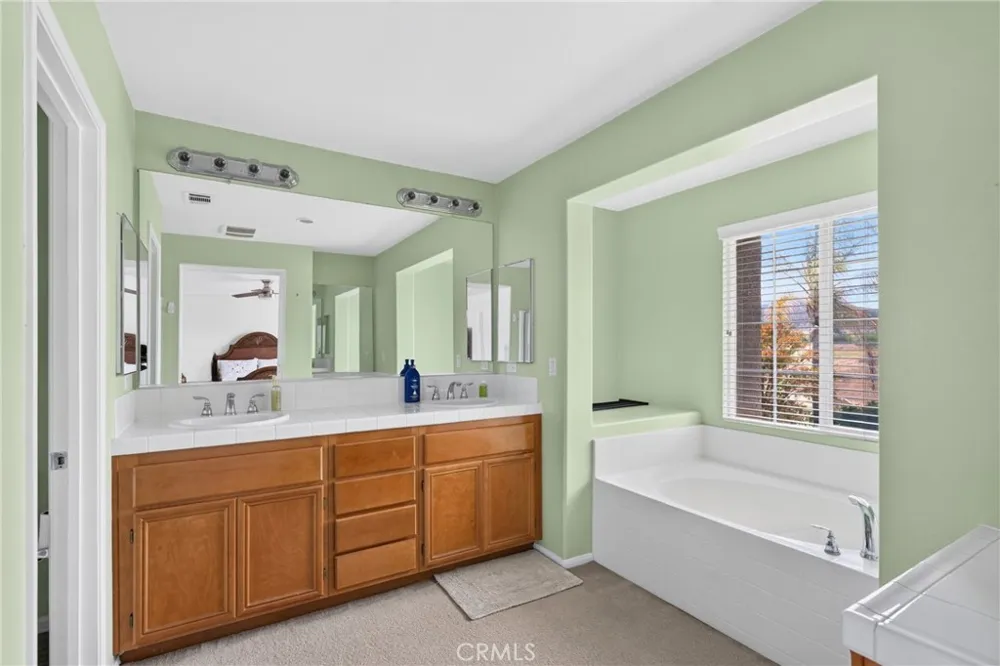 34099 Pamplona Murrieta, CA 92563