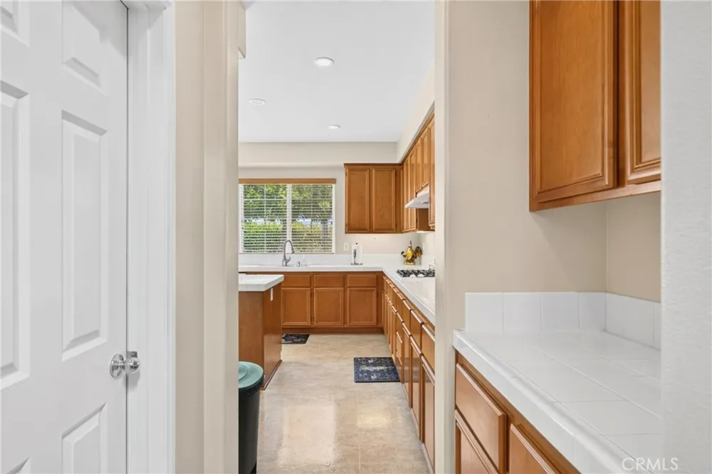 34099 Pamplona Murrieta, CA 92563