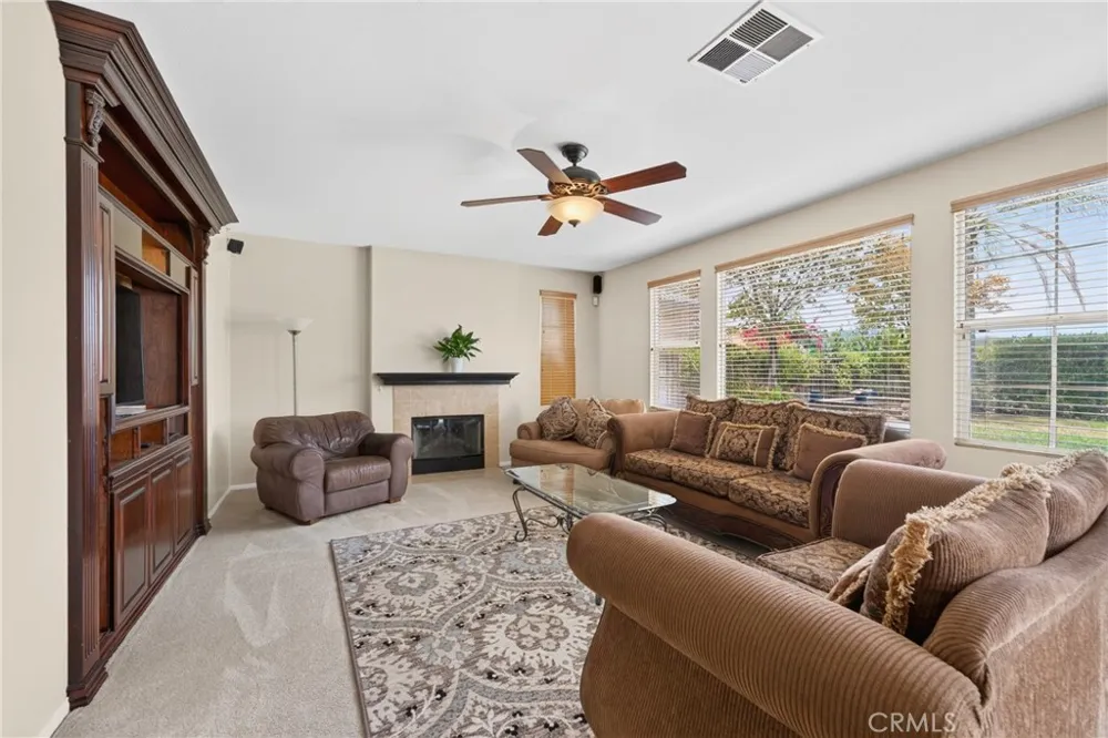 34099 Pamplona Murrieta, CA 92563