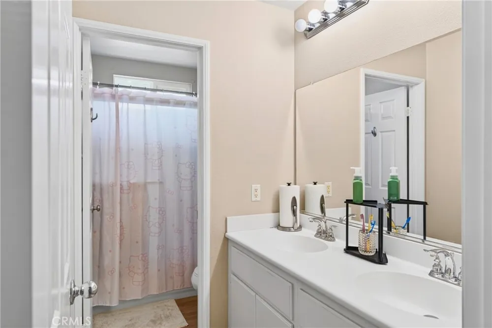 34099 Pamplona Murrieta, CA 92563