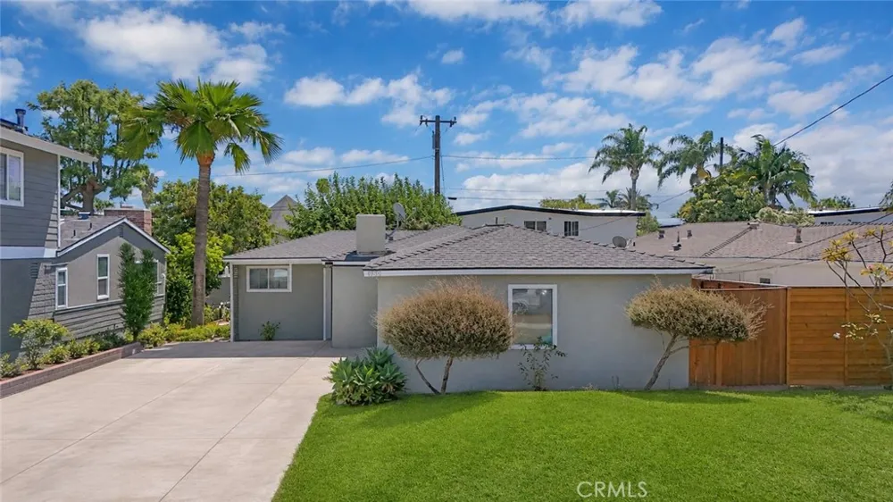 1950 Anaheim Costa Mesa, CA 92627