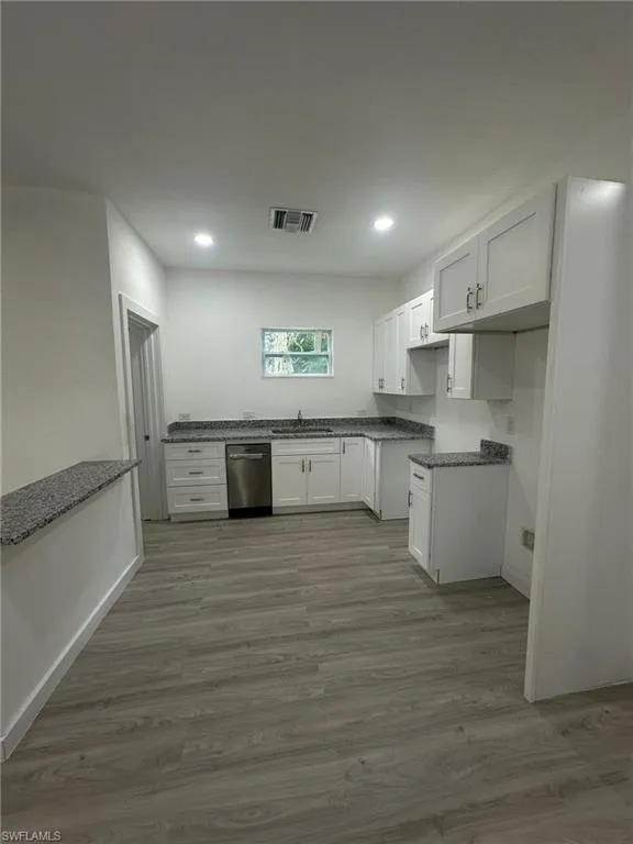 2371 Lafayette Street Fort Myers, FL 33901
