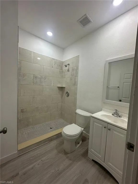 2371 Lafayette Street Fort Myers, FL 33901
