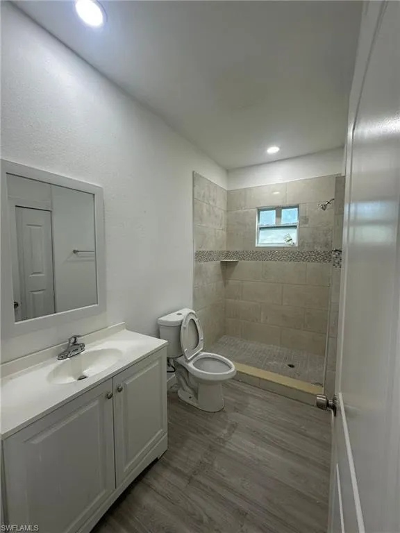 2371 Lafayette Street Fort Myers, FL 33901