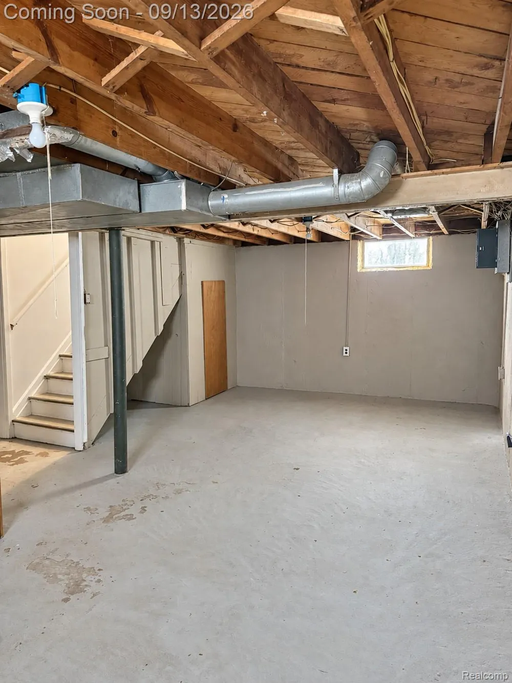 820 Cloverlawn Boulevard Lincoln Park City, MI 48146