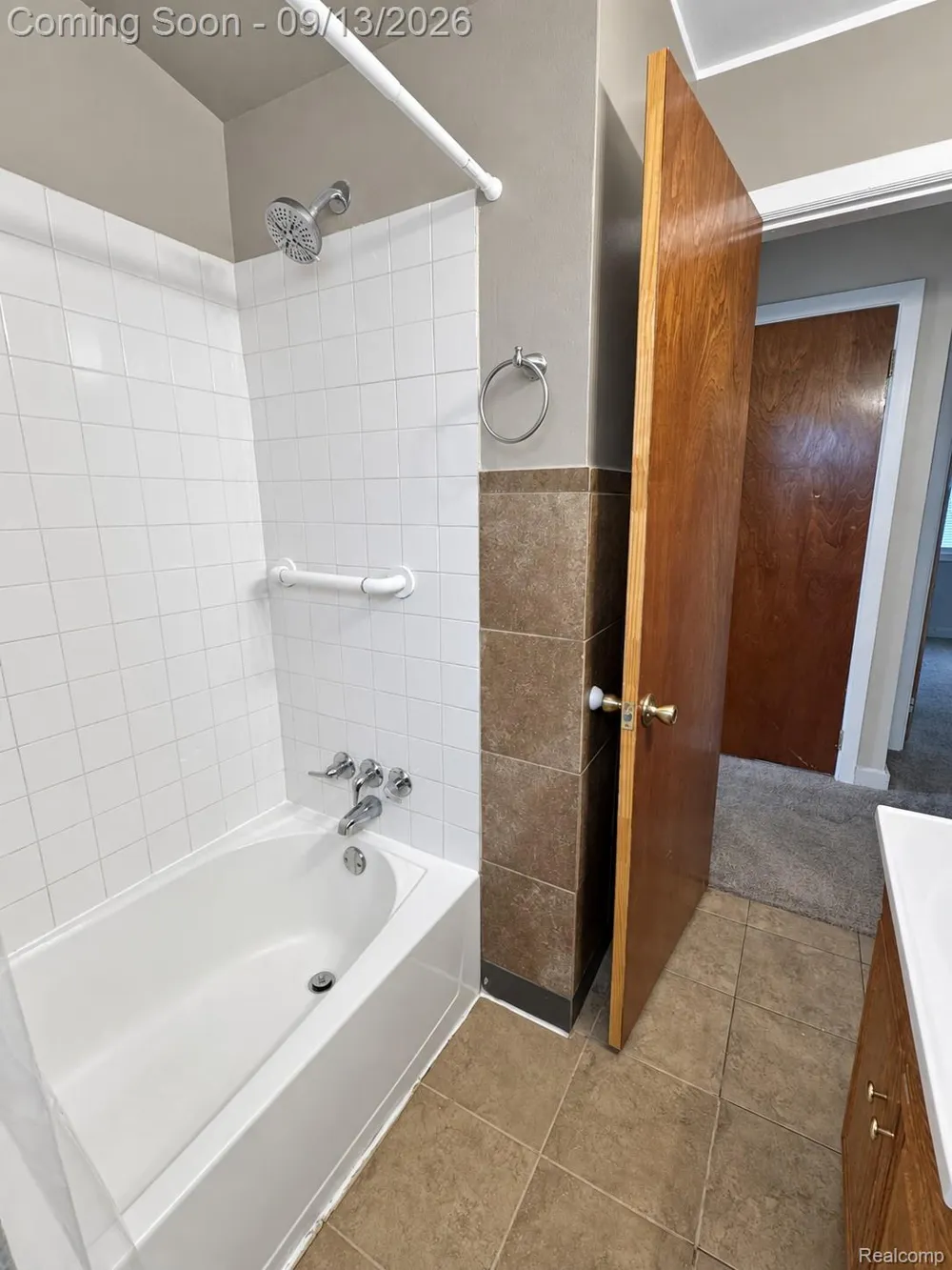 820 Cloverlawn Boulevard Lincoln Park City, MI 48146