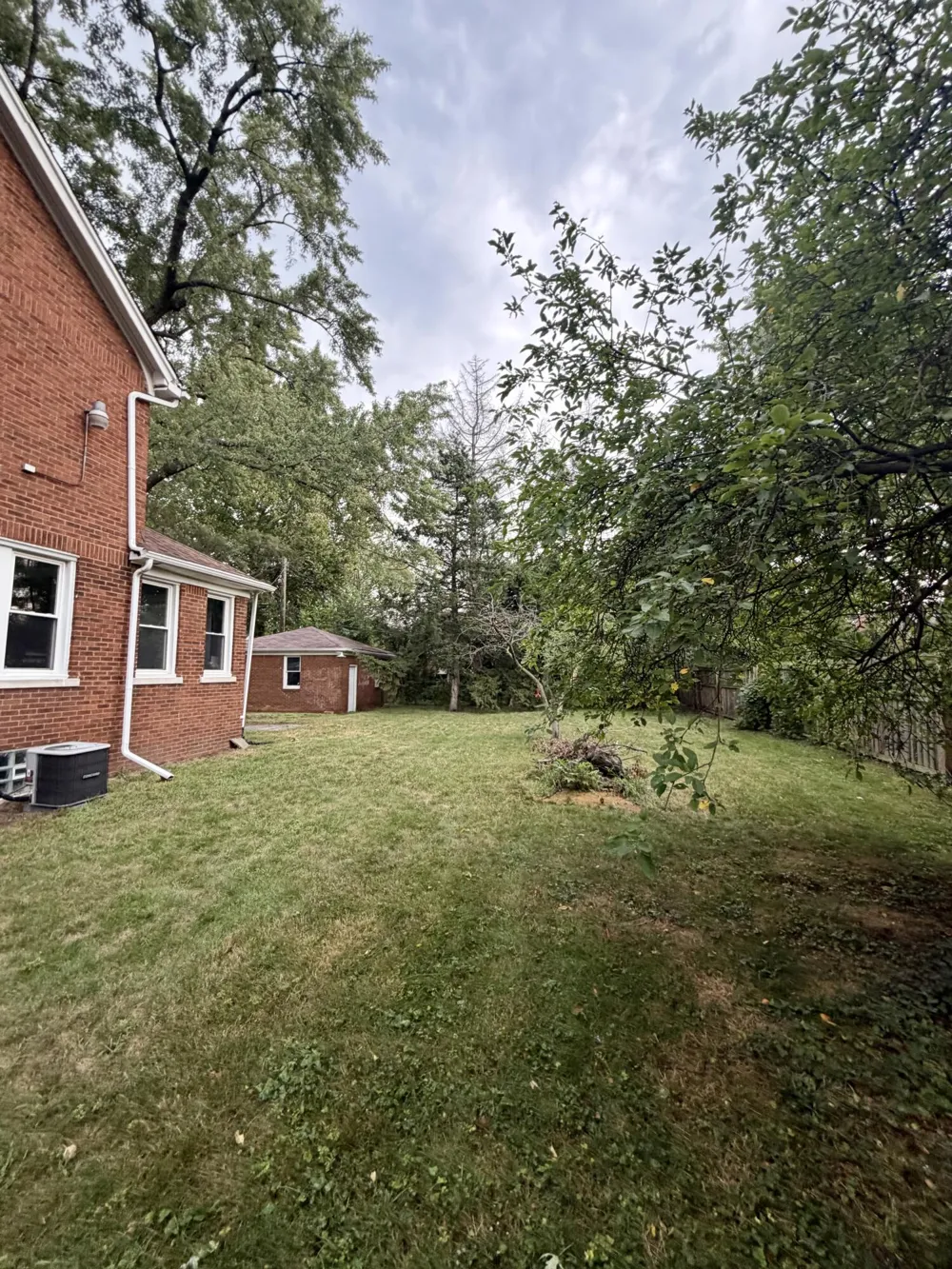 18988 Pennington Drive Detroit City, MI 48221