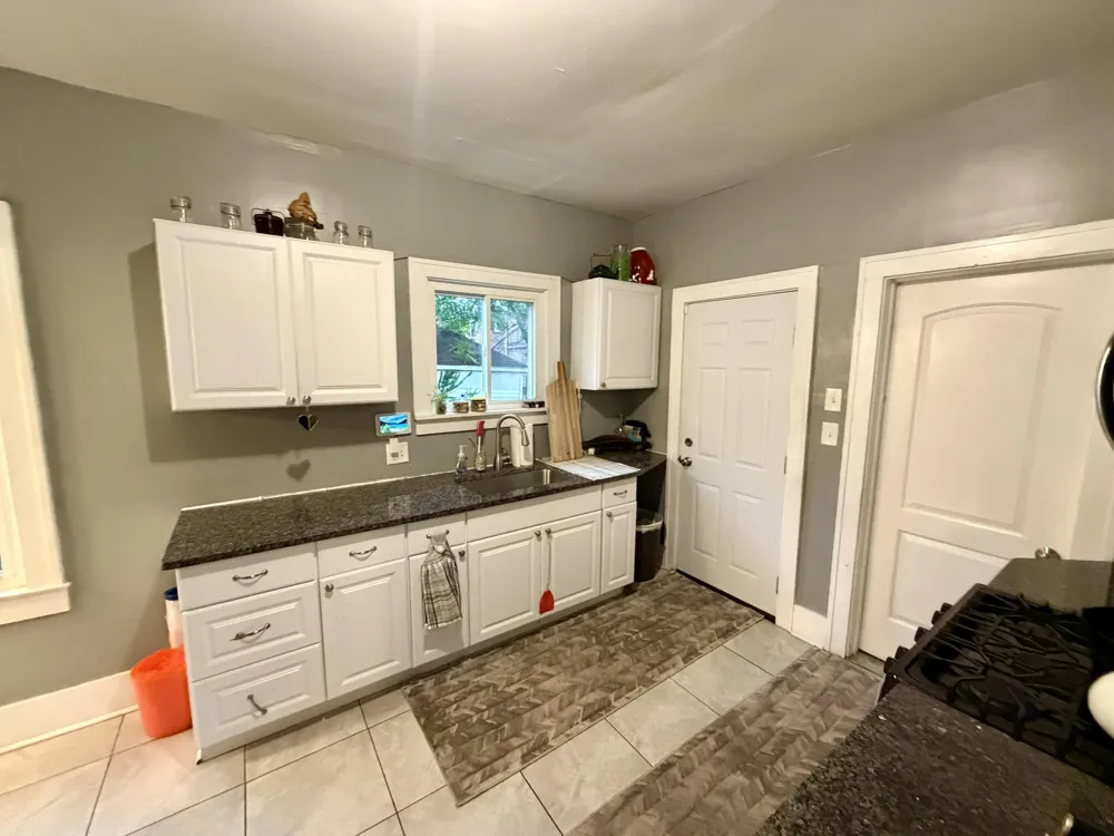 18988 Pennington Drive Detroit City, MI 48221