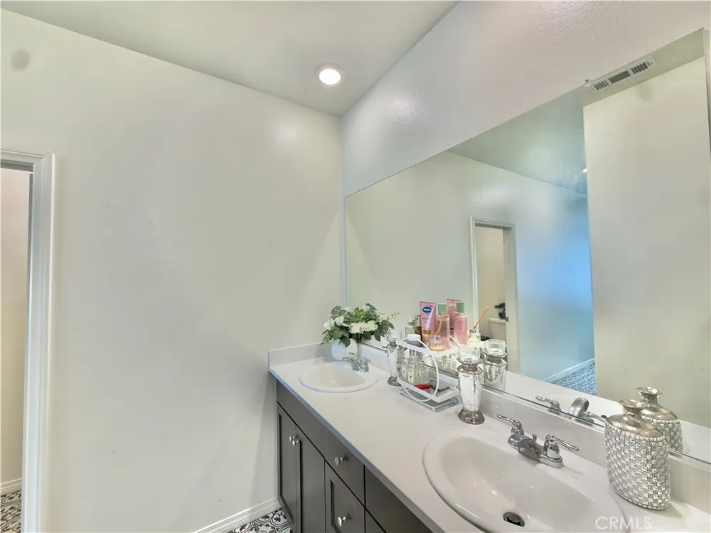 5189 Corral Way Hemet, CA 92545