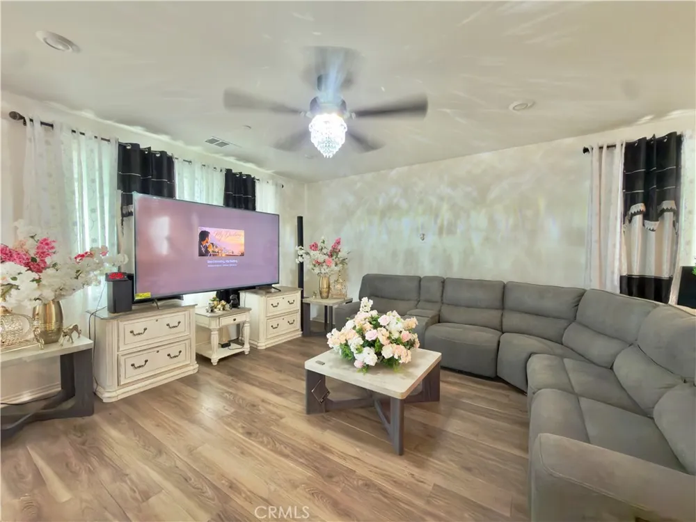 5189 Corral Way Hemet, CA 92545
