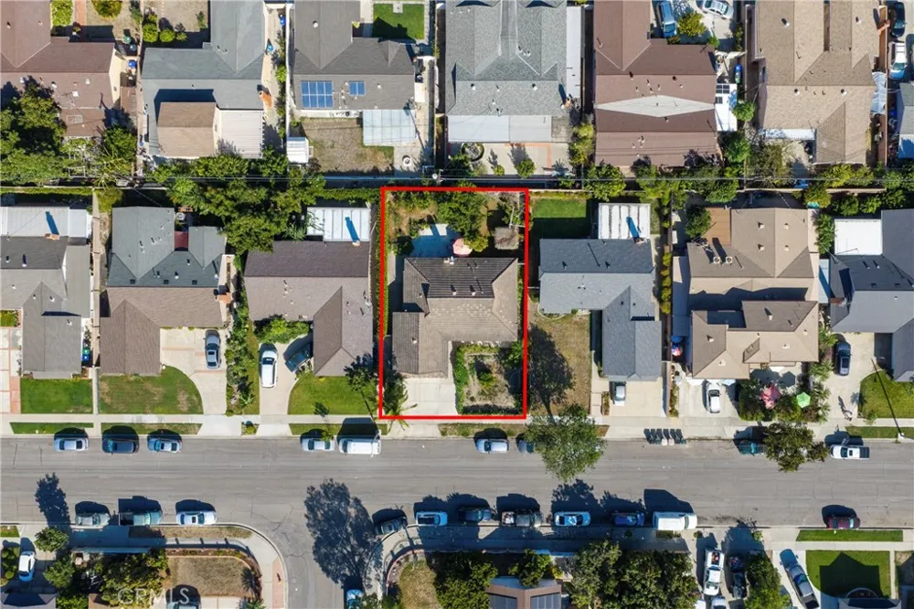 15102 starboard Garden Grove, CA 92843