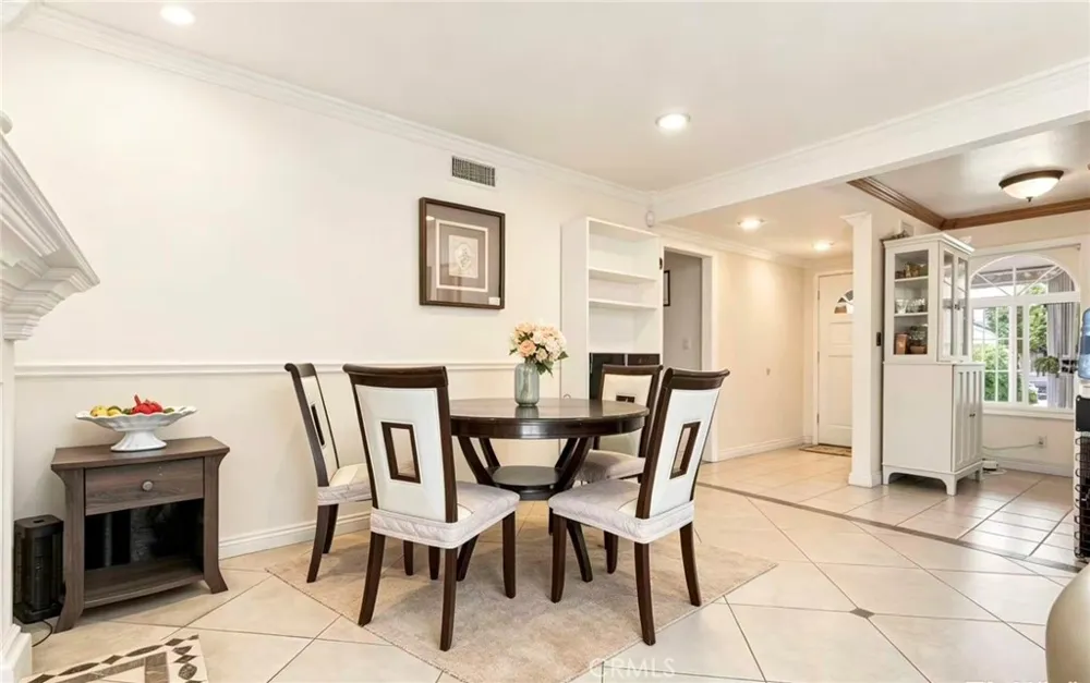 15102 starboard Garden Grove, CA 92843