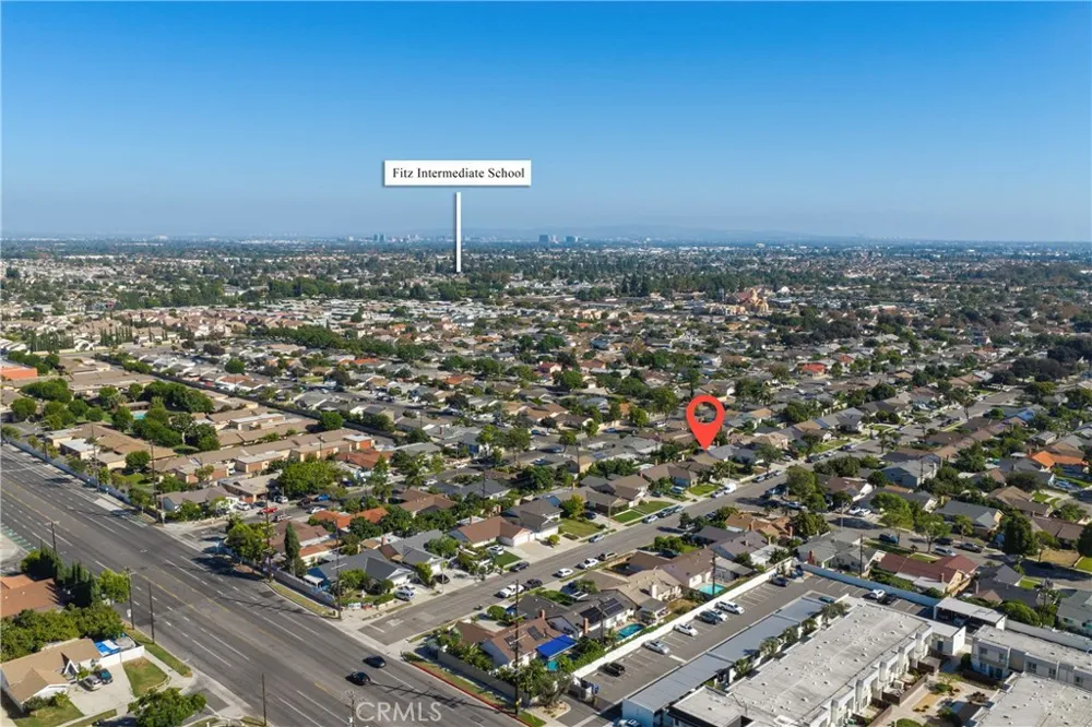 15102 starboard Garden Grove, CA 92843