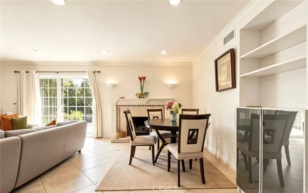 15102 starboard Garden Grove, CA 92843
