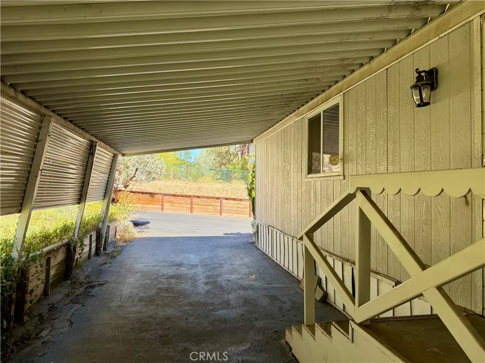 39678 Road 425B #81 Oakhurst, CA 93644