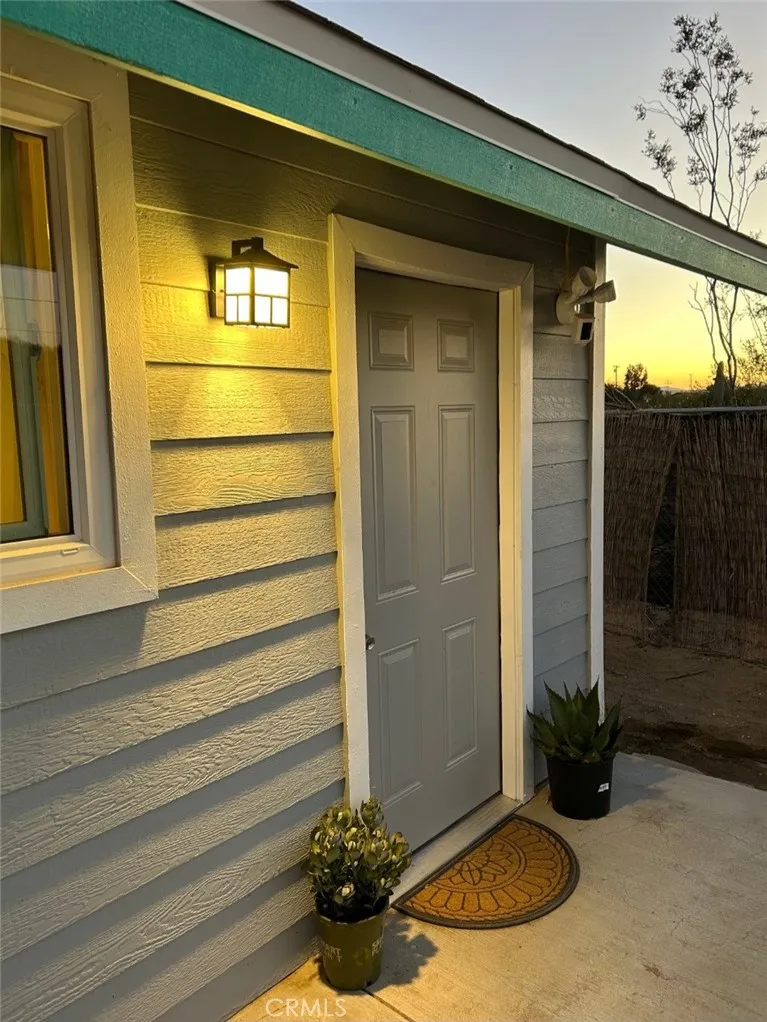65076 E Broadway Joshua Tree, CA 92252