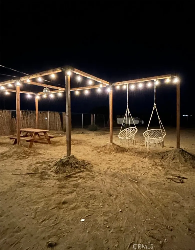 65076 E Broadway Joshua Tree, CA 92252